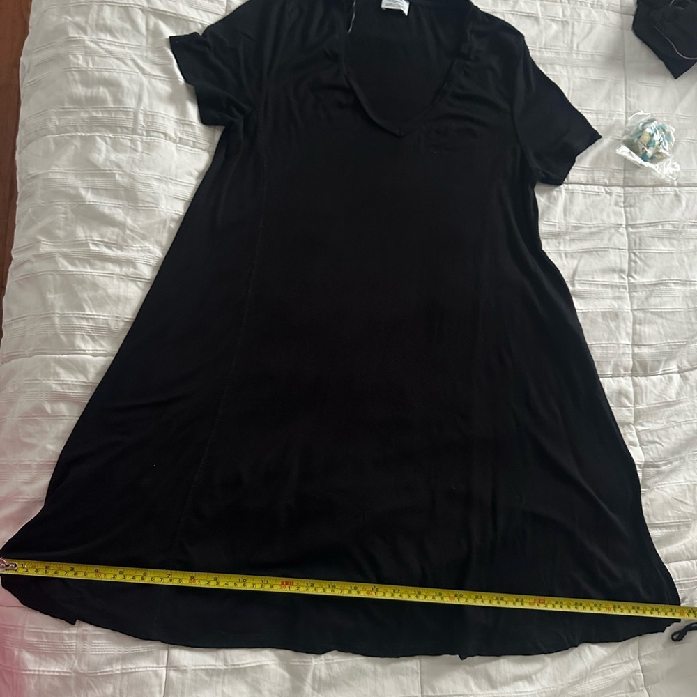 Zara Black Short Sleeve V-neck T-shirt Dress - Picture 13 of 14